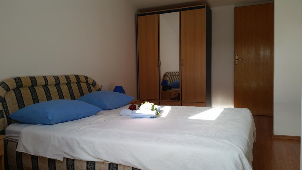 Apartments Milica Umag Room photo